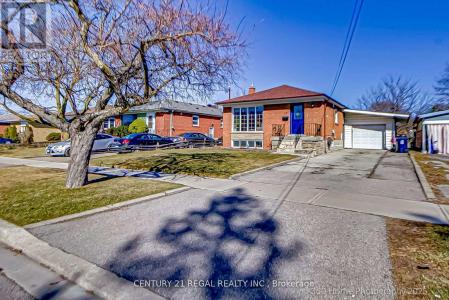 17 ELECTRO ROAD, Toronto (wexford-maryvale), Ontario M1R 2A6, Canada