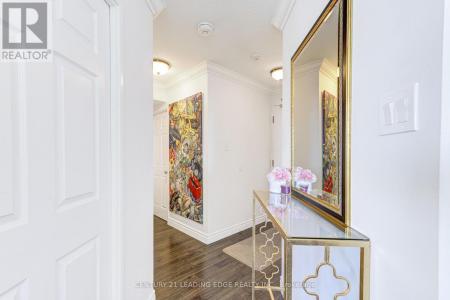 4460 TUCANA COURT, Mississauga (hurontario), Ontario L5R 3K9, Canada