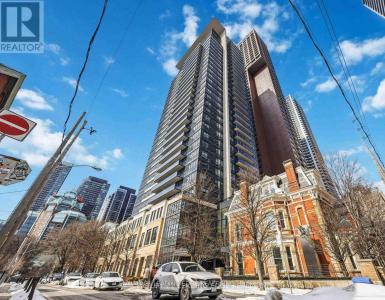 28 LINDEN STREET, Toronto (north St. James Town), Ontario M4Y 0A4, Kanada