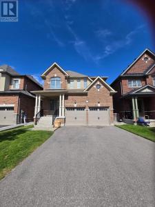 521 MCGREGOR FARM TRAIL, Newmarket (glenway Estates), Ontario L3X 0H7, Canada