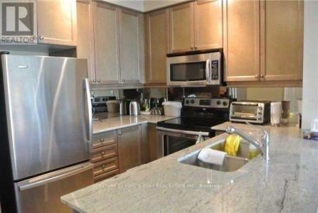 20 BLOORVIEW PLACE, Toronto (don Valley Village), Ontario M2J 0A6, Kanada