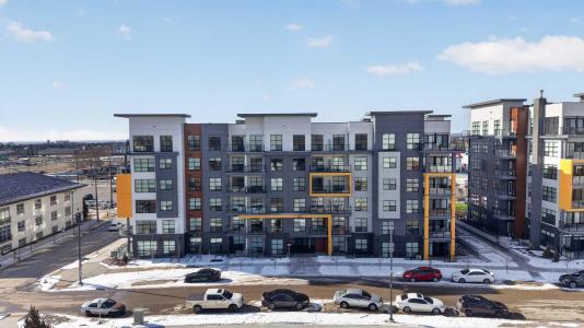 370 DIEPPE DRIVE SW, Calgary, Alberta T3E 0E6, Canada