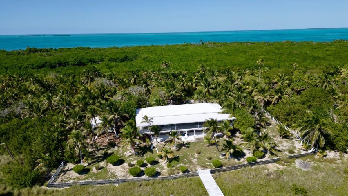 North Island , Caye Caulker, Caye Caulker 00001, Belize