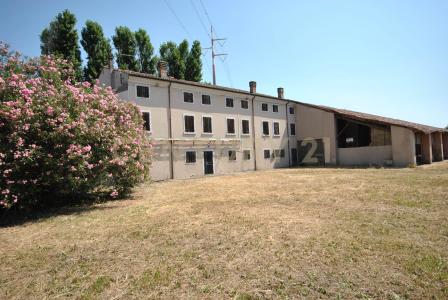 Via Padovana, Arcole, Veneto 37040, Italy