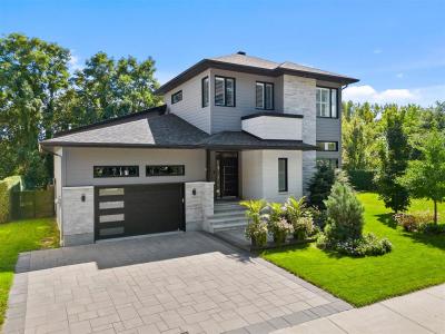 795  Rue Girouard E., Saint-Hyacinthe, Québec J2S 7Z1, Canada