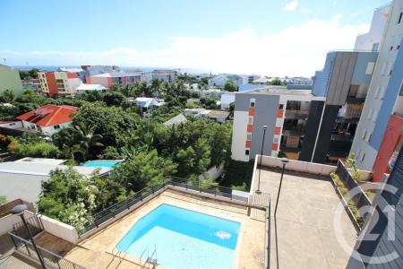 St Denis, Reunion 97490, Pháp