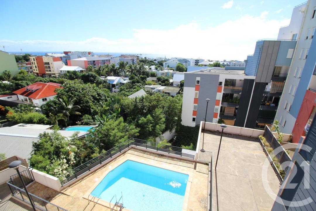 St Denis, Réunion 97490, France