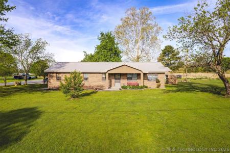 1002 N Hoyt Street, Kinta, Oklahoma 74552, USA