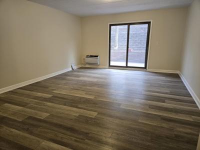 685 Prospect Ave , 4A, Fairview, Нью-Джерси 07022, Соединенные Штаты