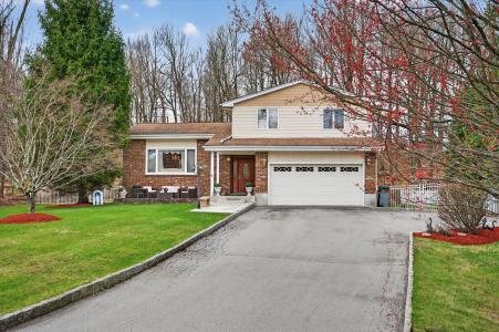 449 W Mombasha Road, Monroe, NY 10950, USA