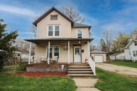 421 East Street, Three Rivers, Michigan 49093, USA