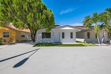 1283 W 42nd St # 1, Hialeah, Florida 33012, USA