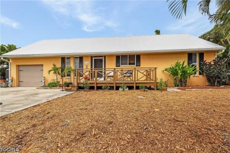 16353 Buccaneer Street, Bokeelia, Florida 33922, USA