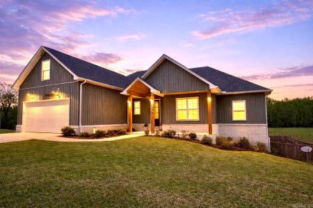 13024 Avilla Hills Cove, Alexander, Arkansas 72002, USA