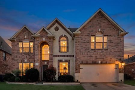 2335 Clark Trail, Grand Prairie, Texas 75052, USA