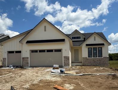 1344 S Lotus Place, West Des Moines, Iowa 50266, USA