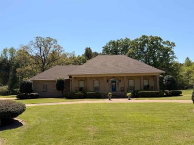 156 Phillips 321, West Helena, Arkansas 72390, USA