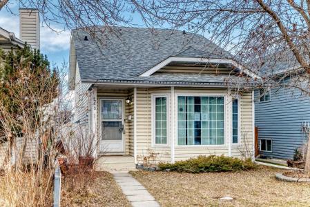 243 ERIN MEADOW CLOSE, Calgary, Alberta T2B 3E6, Canada