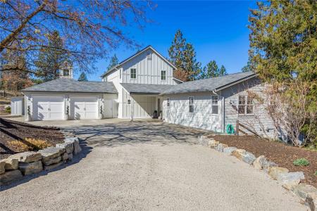 2376 SAUCIER ROAD, Kelowna, Kolumbia Brytyjska V1W 4B8, Kanada