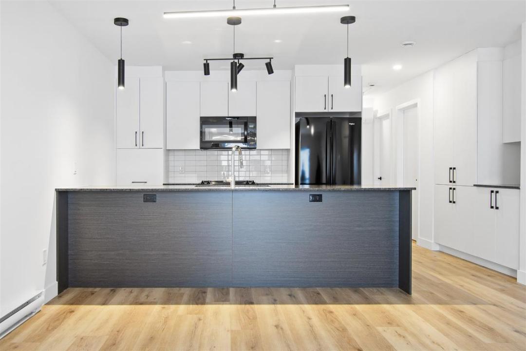 25 Rue de l'Auberge, Val-des-Monts, كيبيك J8N 0M3, كندا