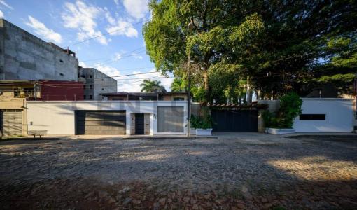 TENIENTE ACUÑA 6337, Mcal. Estigarribia, Asunción 00001, Paraguay