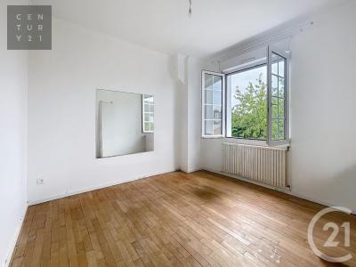 Les Noes Pres Troyes, Champanha-Ardenas 10420, França