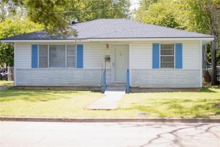 713 Dunbar Avenue, Waco, Texas 76704, USA