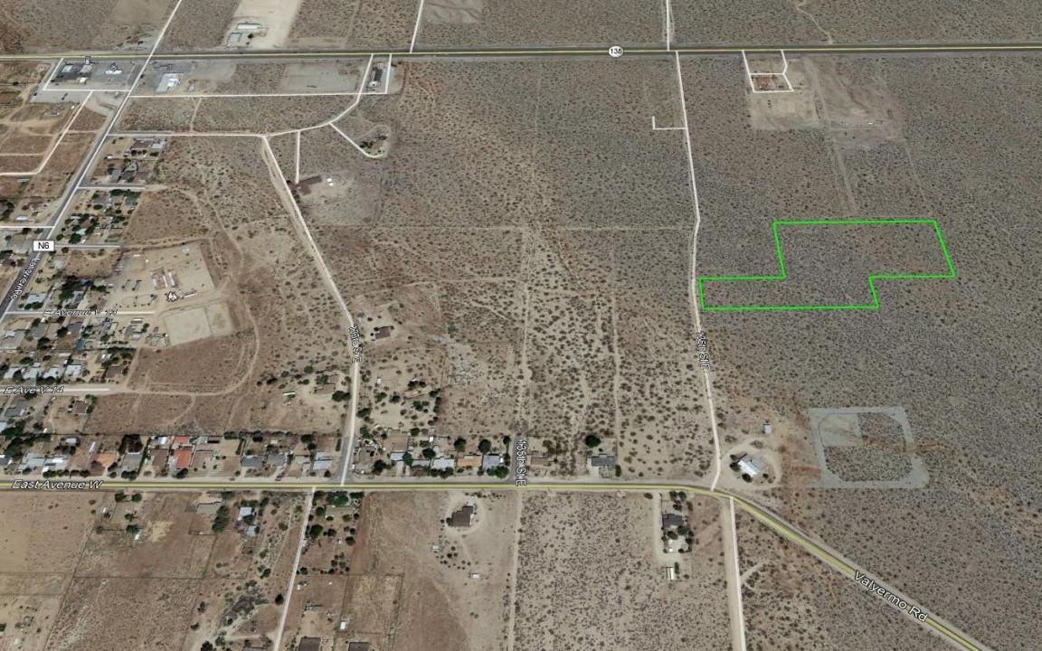 136 E Ste Vic Avenue V12 Ste APN 3037-014-064, Pearblossom, California 93553, Estados Unidos