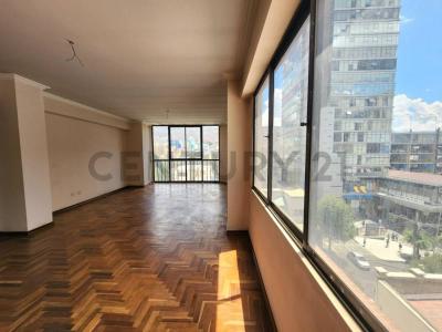 Av. Arce, edificio Columbia , La Paz, La Paz 00001, Bolivia