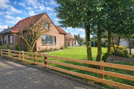 Hanstedt- Velgen, Niedersachsen 29582, Germany