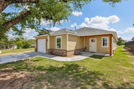 107 W Vine Street, Cushing, Oklahoma 74023, Estados Unidos