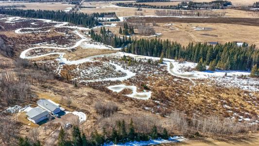 55001 TOWNSHIP ROAD 40-0, Rural Clearwater County, Alberta T4T 2A1, Canada