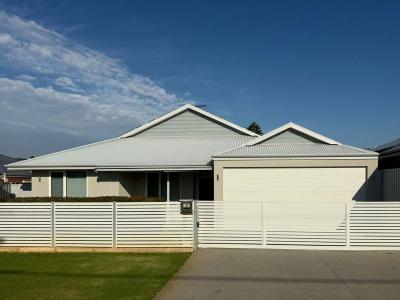 25 Langley Street, Rockingham, WA 6168, Australia