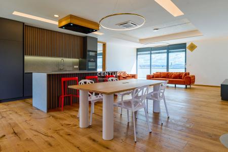 Ljubljana, Brdo, Ljubljana, Osrednjeslovenska 1111, 	Eslovenia