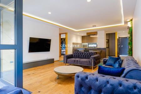 Ljubljana, Brdo, Ljubljana, Osrednjeslovenska 1111, 	Eslovenia