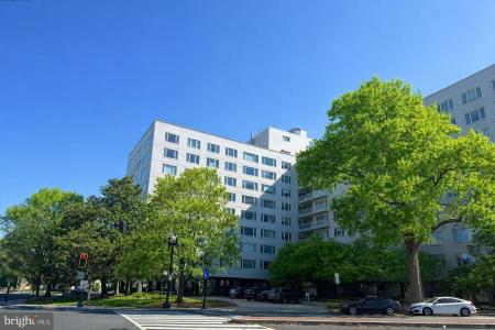 2475 Virginia Avenue NW Unit# 905, Washington, DC 20037, USA
