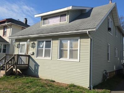427 Robins St, Roselle Boro, New Jersey 07203-1808, États-Unis