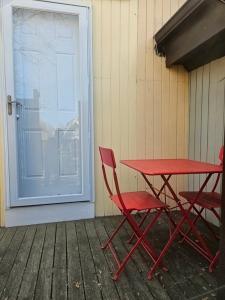 53 Sacramento #2, Cambridge, Massachusetts 02138, USA