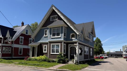 58 SUMMER STREET, Summerside, Île-du-Prince-Édouard C1N 3H8, Canada
