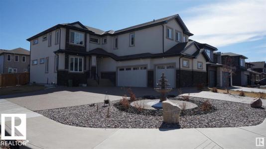 707 180 ST SW, Edmonton, Alberta T6W 2S8, Canada