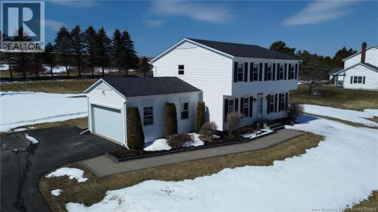428 RIVERVIEW DRIVE, Florenceville-Bristol-, New Brunswick E7L 3M9, Canada