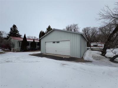 144101 108W ROAD WEST, Dauphin, Manitoba R7N 3J5, Canada