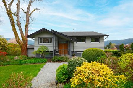 4300 DOLLAR ROAD, North Vancouver, Colombie-Britannique V7G 2T4, Canada