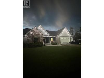 13816 CARDINAL ROAD, Charlie Lake, British Columbia V0C 1H0, Canada