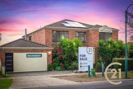 41 Loddon Drive, Taylors Hill, VIC 3037, Australia