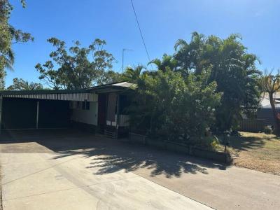 20 Kennedy Drive, Moranbah, QLD 4744, Australia