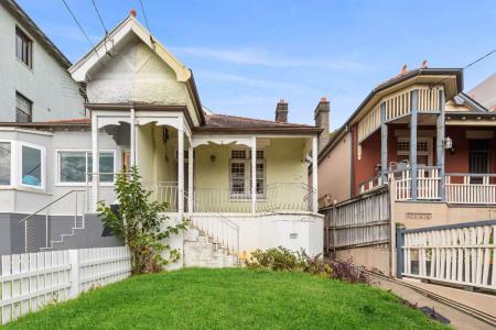 169 Coogee Bay Road, Coogee, NSW 2034, Australia