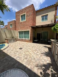 Residencia Vistalago Alquiler de Townhouse en Residencia Vistalago, Valencia, Carabobo 2001, Venzuela