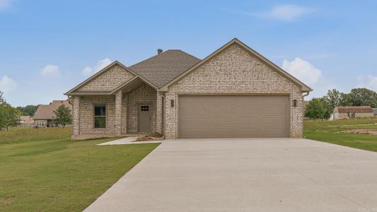 146 Raymond Drive, Paragould, Arkansas 72450, USA