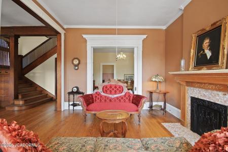 615 E HIGH STREET, Jefferson City, Missouri 65101, USA